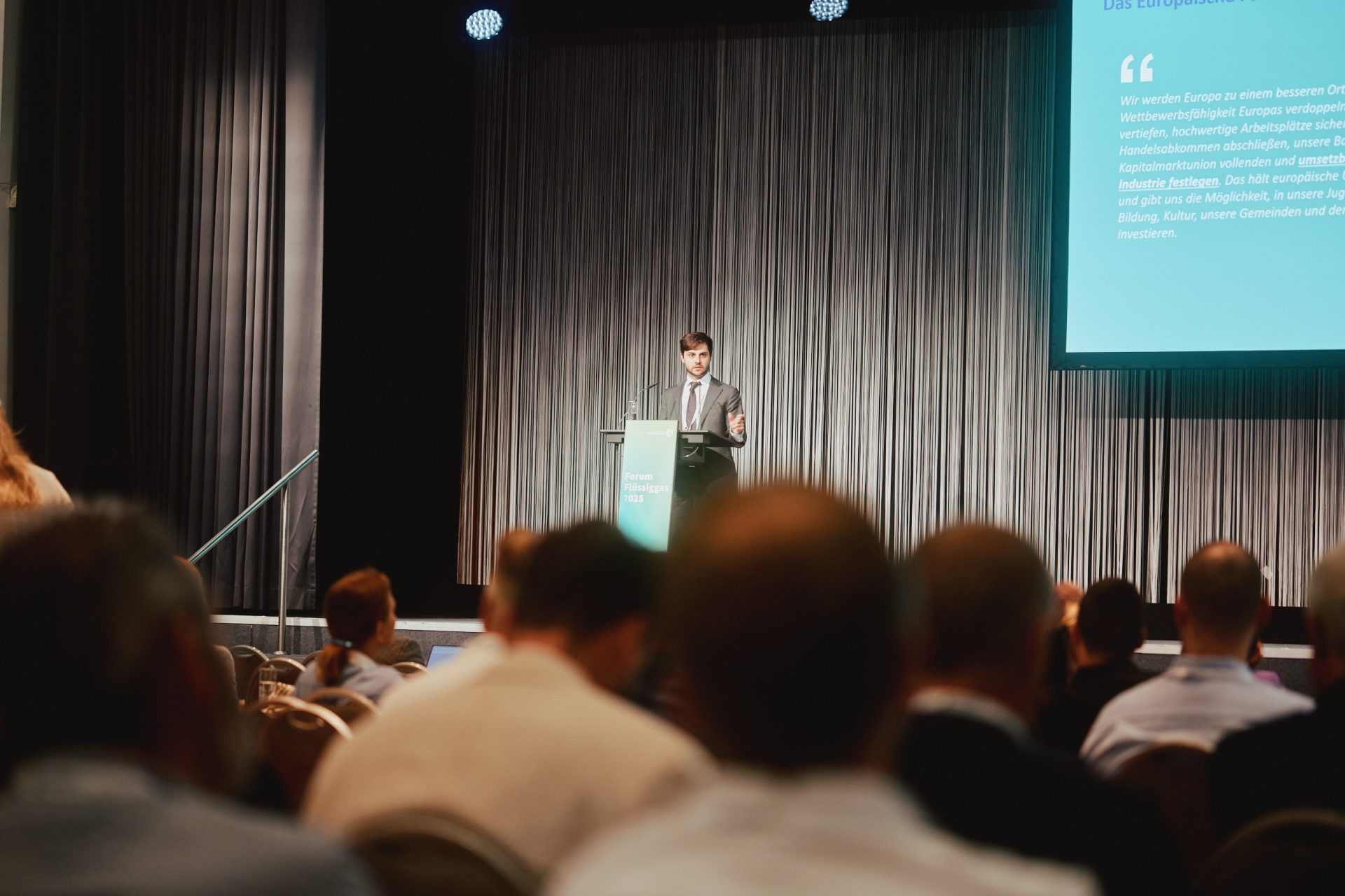 Forum Fluessiggas 2025_Vortragsprogramm_Leonhard Woessner